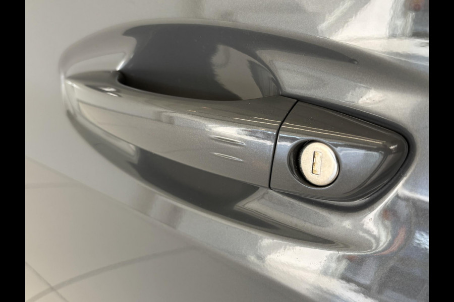 Peugeot 208 Hybrid 100 e-DCS6 GT