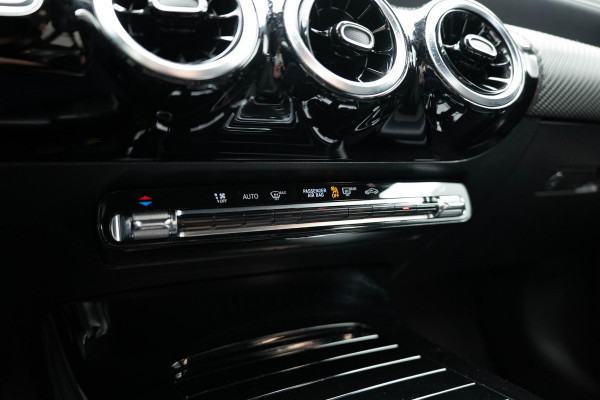 Mercedes-Benz A-Klasse 180 Business Solution |WideScreen|LED|Camera|