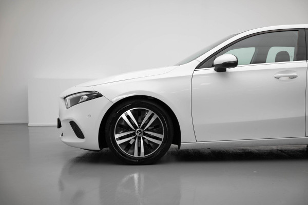 Mercedes-Benz A-Klasse 180 Business Solution |WideScreen|LED|Camera|