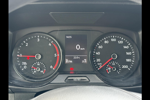 Volkswagen Crafter 35 2.0 TDI L4H3*A/C*CRUISE*HAAK*CAM*CARPLAY*3PERS*