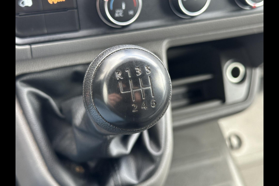 Volkswagen Crafter 35 2.0 TDI L4H3*A/C*CRUISE*HAAK*CAM*CARPLAY*3PERS*