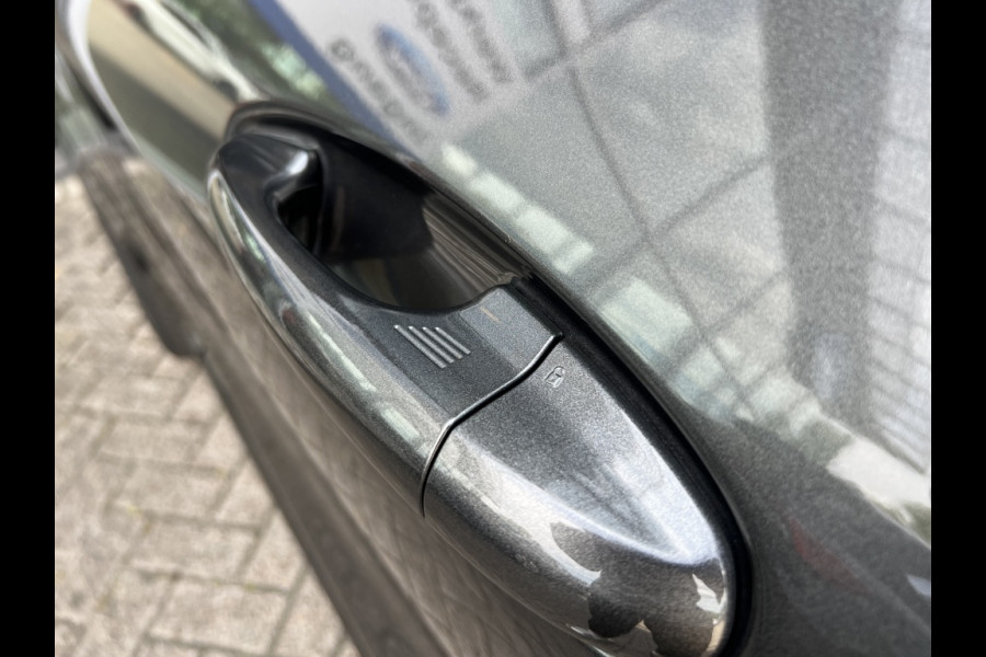 Ford Puma 1.0 EB Hyb ST-Line X AUTOMAAT! TREKHAAK! PANODAK! DRIVERPACK!