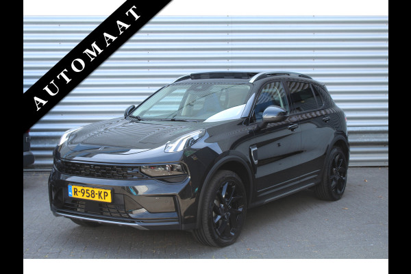 Lynk & Co 01 BLACK EDITION 1.5 PHEV 262pk Automaat NL-Auto NAP BTW Clima Cruise Navi 360 Camera Panoramadak 20"LMV El. Klep