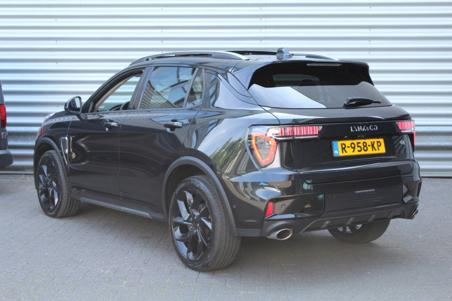 Lynk & Co 01 BLACK EDITION 1.5 PHEV 262pk Automaat NL-Auto NAP BTW Clima Cruise Navi 360 Camera Panoramadak 20"LMV El. Klep
