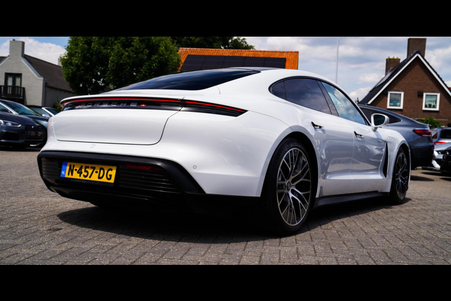 Porsche Taycan 4S Performance 84 kWh | InnoDrive | Bose Sound | Panorama | Warmtepomp | Dual Schermen voor | Stoel+stuurverwarming