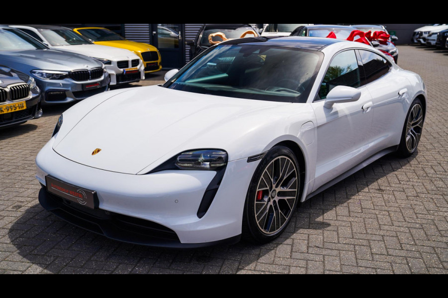 Porsche Taycan 4S Performance 84 kWh | InnoDrive | Bose Sound | Panorama | Warmtepomp | Dual Schermen voor | Stoel+stuurverwarming