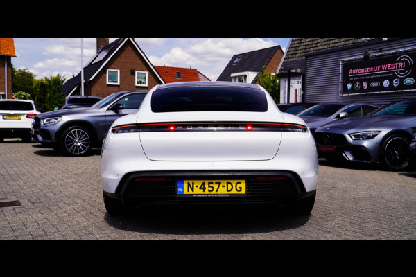 Porsche Taycan 4S Performance 84 kWh | InnoDrive | Bose Sound | Panorama | Warmtepomp | Dual Schermen voor | Stoel+stuurverwarming