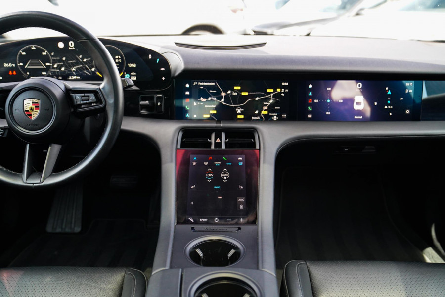 Porsche Taycan 4S Performance 84 kWh | InnoDrive | Bose Sound | Panorama | Warmtepomp | Dual Schermen voor | Stoel+stuurverwarming