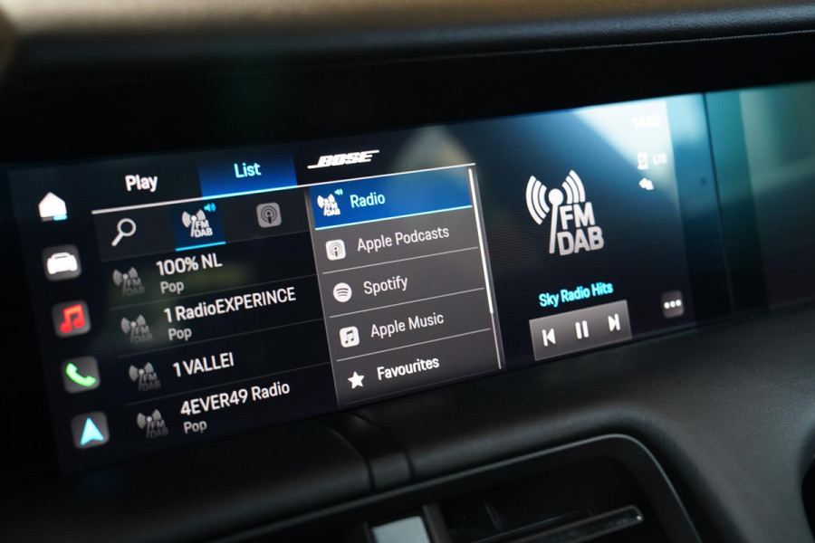 Porsche Taycan 4S Performance 84 kWh | InnoDrive | Bose Sound | Panorama | Warmtepomp | Dual Schermen voor | Stoel+stuurverwarming