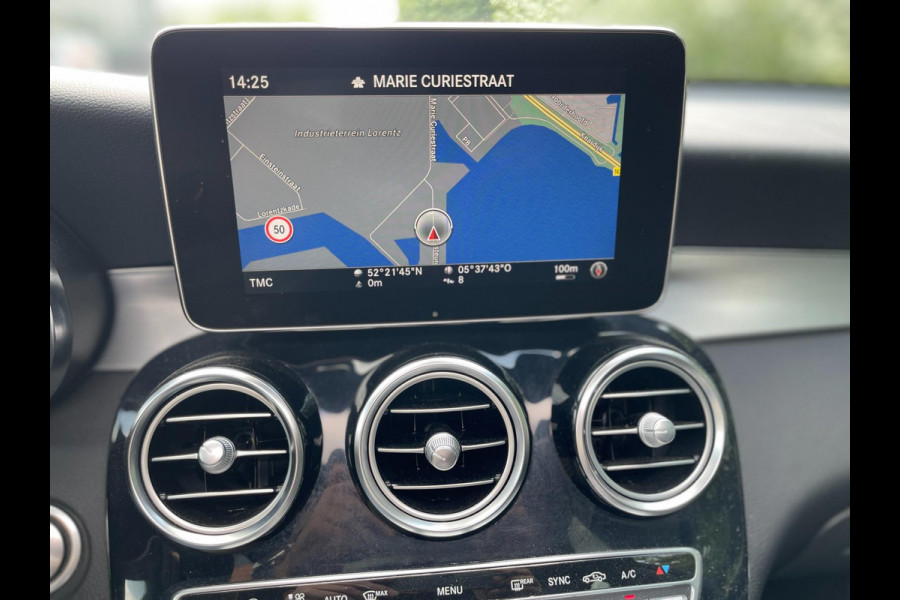 Mercedes-Benz GLC 250 4MATIC AMG PANORAMADAK NAVI LED-XENON AF-TREKHAAK