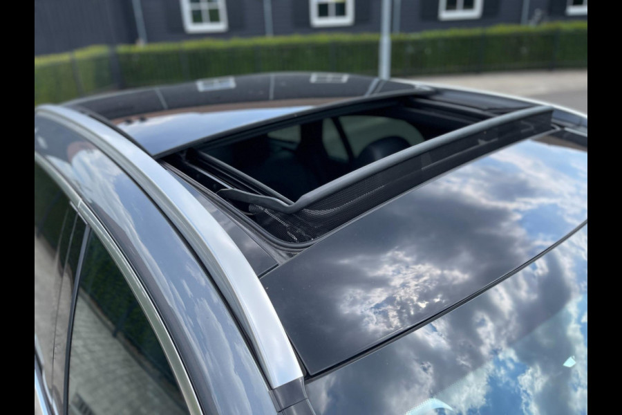 Mercedes-Benz GLC 250 4MATIC AMG PANORAMADAK NAVI LED-XENON AF-TREKHAAK