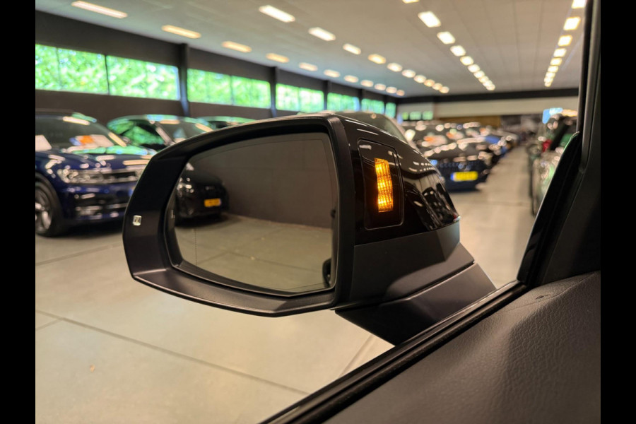 Audi Q5 Sportback 55 TFSI e SQ5 PACK 22'' RS-LEDER/B&O/V-COCKPIT/LUCHT-V/SFEERVERL/DAB/CARPLAY////