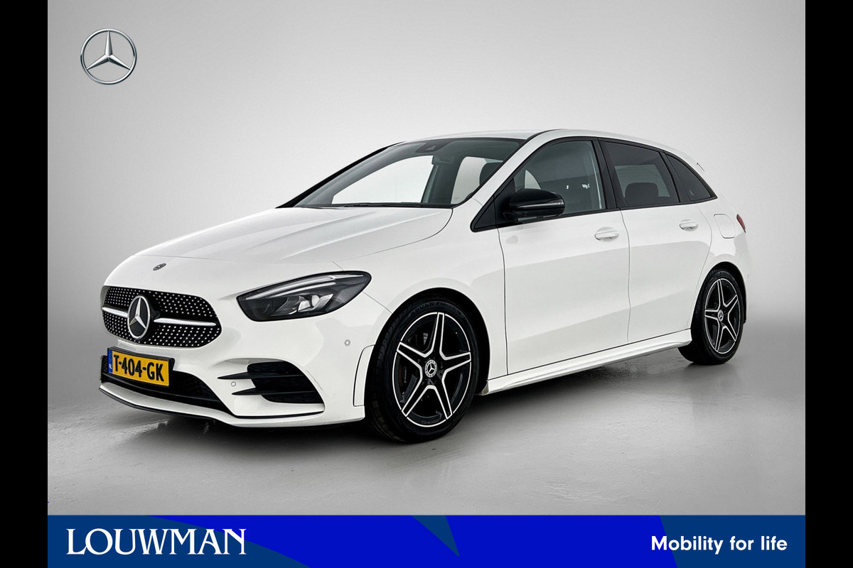 Mercedes-Benz B-Klasse 180 Business Solution AMG | Lichtmetalen velgen | Night pack \ Navigatie MBUX wide screen | Parking support | Inclusief 12 Maanden Garantie Mercedes-Benz B-Klasse 180 Business Solution AMG | Lichtmetalen velgen | Night pack \ Navigatie MBUX wide screen | Parking support | Inclusief 12 Maanden Garantie