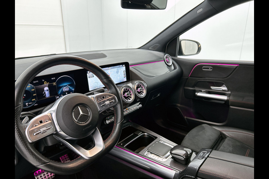 Mercedes-Benz B-Klasse 180 Business Solution AMG | Lichtmetalen velgen | Night pack \ Navigatie MBUX wide screen | Parking support | Inclusief 12 Maanden Garantie