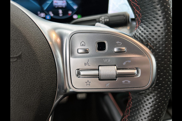 Mercedes-Benz B-Klasse 180 Business Solution AMG | Lichtmetalen velgen | Night pack \ Navigatie MBUX wide screen | Parking support | Inclusief 12 Maanden Garantie