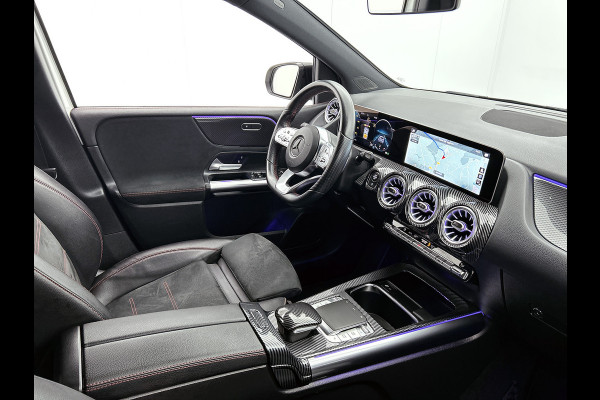 Mercedes-Benz B-Klasse 180 Business Solution AMG | Lichtmetalen velgen | Night pack \ Navigatie MBUX wide screen | Parking support | Inclusief 12 Maanden Garantie