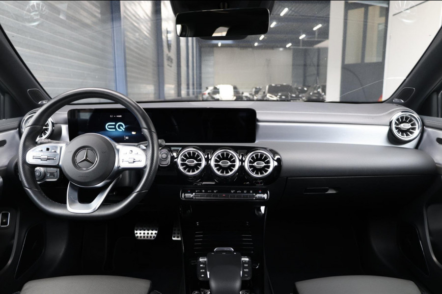 Mercedes-Benz A-Klasse 250 e AMG Line LED/SFEER/PANORAMADAK/LEER+S.VERWARMING+MEMORY/19"LMV/360 CAM/LINE/ACC/ECC/12 MDN GARANTIE!