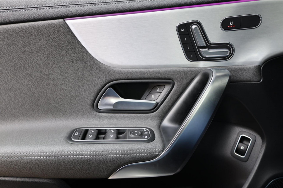 Mercedes-Benz A-Klasse 250 e AMG Line LED/SFEER/PANORAMADAK/LEER+S.VERWARMING+MEMORY/19"LMV/360 CAM/LINE/ACC/ECC/12 MDN GARANTIE!