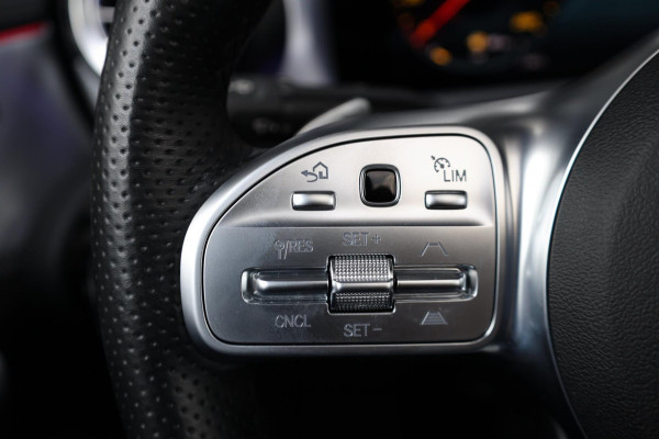 Mercedes-Benz A-Klasse 250 e AMG Line LED/SFEER/PANORAMADAK/LEER+S.VERWARMING+MEMORY/19"LMV/360 CAM/LINE/ACC/ECC/12 MDN GARANTIE!