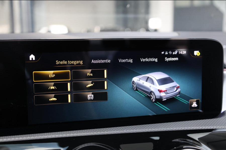 Mercedes-Benz A-Klasse 250 e AMG Line LED/SFEER/PANORAMADAK/LEER+S.VERWARMING+MEMORY/19"LMV/360 CAM/LINE/ACC/ECC/12 MDN GARANTIE!