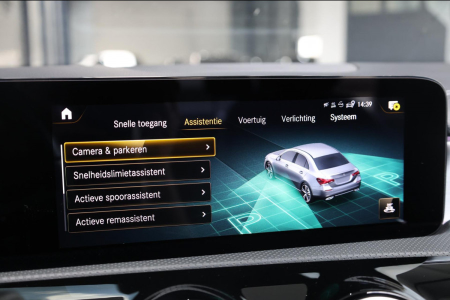 Mercedes-Benz A-Klasse 250 e AMG Line LED/SFEER/PANORAMADAK/LEER+S.VERWARMING+MEMORY/19"LMV/360 CAM/LINE/ACC/ECC/12 MDN GARANTIE!