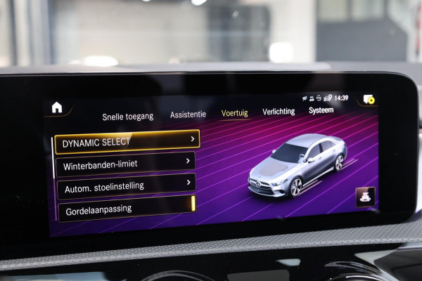 Mercedes-Benz A-Klasse 250 e AMG Line LED/SFEER/PANORAMADAK/LEER+S.VERWARMING+MEMORY/19"LMV/360 CAM/LINE/ACC/ECC/12 MDN GARANTIE!