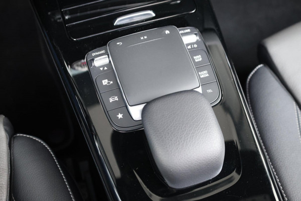 Mercedes-Benz A-Klasse 250 e AMG Line LED/SFEER/PANORAMADAK/LEER+S.VERWARMING+MEMORY/19"LMV/360 CAM/LINE/ACC/ECC/12 MDN GARANTIE!