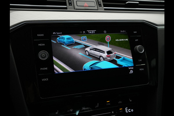 Volkswagen Passat Variant 1.4 TSI 218pk PHEV GTE Navigatie iQ Light Side Assist Camera