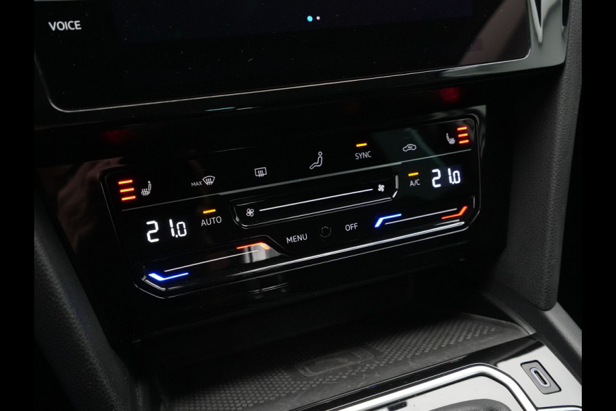 Volkswagen Passat Variant 1.4 TSI 218pk PHEV GTE Navigatie iQ Light Side Assist Camera