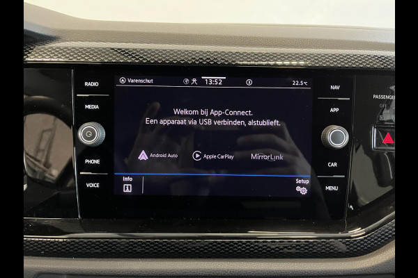 Volkswagen Polo 1.0 TSI Life Business Airco ECC Navi Carplay Adaptive Cruise Control Full LED