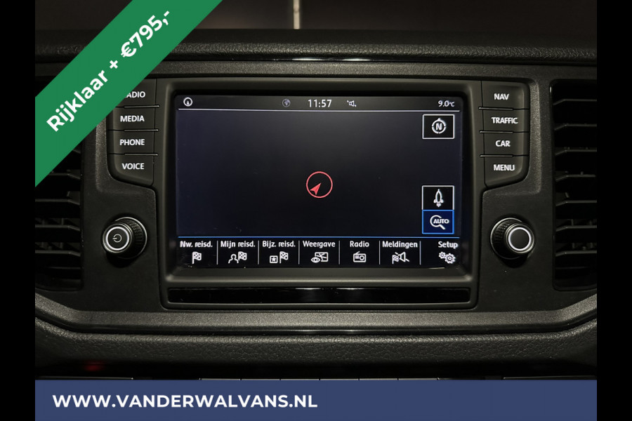 Volkswagen Crafter 2.0 TDI 140pk L3H3 L2H2 Euro6 RIJKLAAR Airco | Navigatie | Apple Carplay | Android Auto | Cruisecontrol Bijrijdersbank, 3000kg trekvermogen, zilver