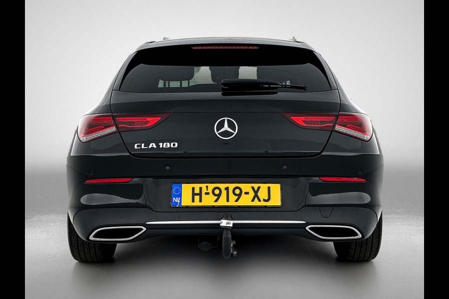 Mercedes-Benz CLA-Klasse Shooting Brake 180 Business Solution Luxury (SFEERVERLICHTING, TREKHAAK AFNEEMBAAR, CAMERA, 1e EIGENAAR)