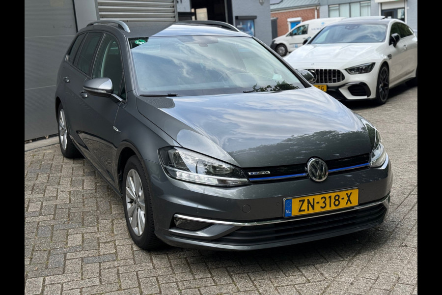 Volkswagen GOLF Variant 1.5 TSI Comfortline Business DSG l ACC l DAB+ Apple Carplay l Climate l Navi l Alcantara l
