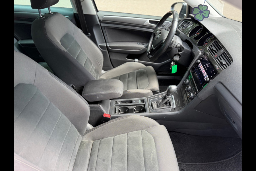 Volkswagen GOLF Variant 1.5 TSI Comfortline Business DSG l ACC l DAB+ Apple Carplay l Climate l Navi l Alcantara l