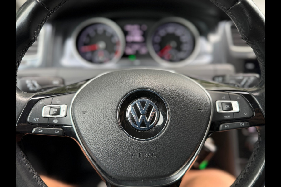 Volkswagen GOLF Variant 1.5 TSI Comfortline Business DSG l ACC l DAB+ Apple Carplay l Climate l Navi l Alcantara l