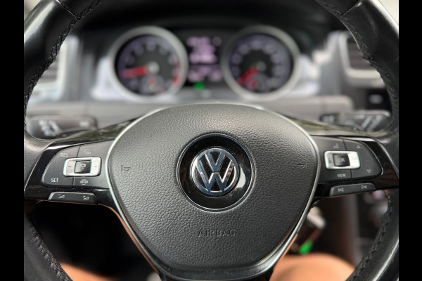 Volkswagen GOLF Variant 1.5 TSI Comfortline Business DSG l ACC l DAB+ Apple Carplay l Climate l Navi l Alcantara l