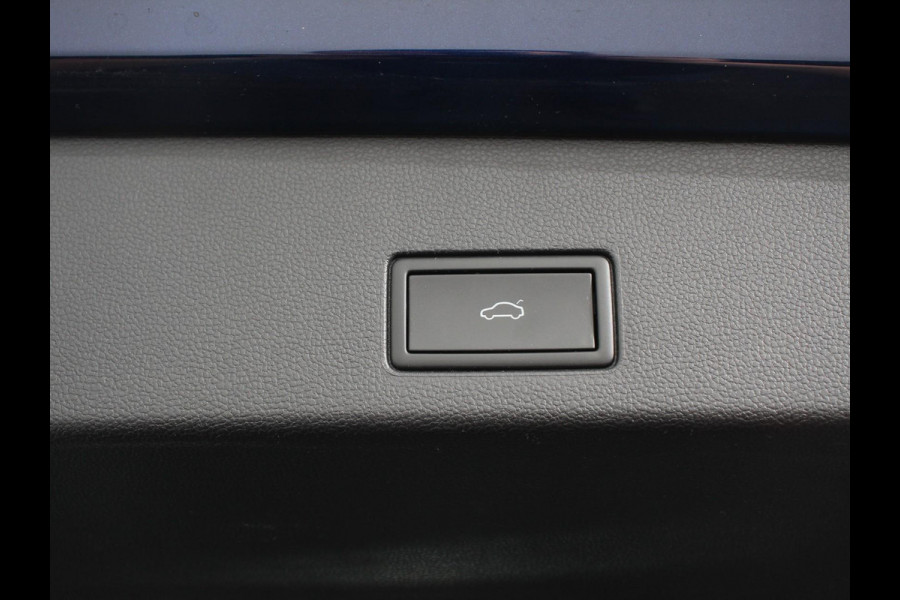 Volkswagen GOLF Variant 1.5 eTSI 150pk DSG Style | Navigatie | Climate Control | Camera | Parkeer Sensoren | Adaptive Cruise control | Achterklep electrisch bedienbaar | Stoelverwarming