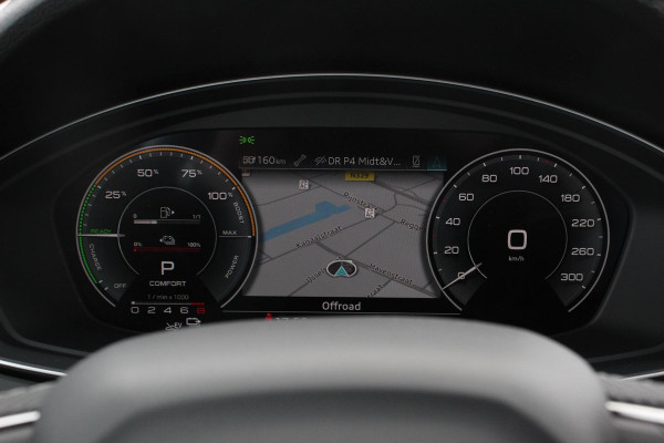 Audi Q5 Sportback 50 TFSI e S Edition S-Tronic Plug in Hybrid | Navigatie | Climate Control | Camera | Adaptive Cruise Control | Elektrische Achterklep | Led Matrix | Stoelverwarming |