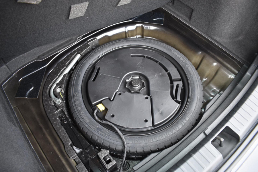 Seat Ateca 1.5 TSI FR | PANORAMADAK | VIRTUAL COCKPIT | DEALER ONDERHOUDEN | BEATS AUDIO | STOELVERWARMING | NAP