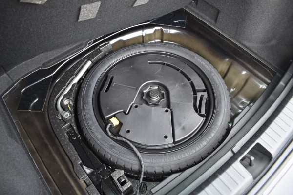 Seat Ateca 1.5 TSI FR | PANORAMADAK | VIRTUAL COCKPIT | DEALER ONDERHOUDEN | BEATS AUDIO | STOELVERWARMING | NAP