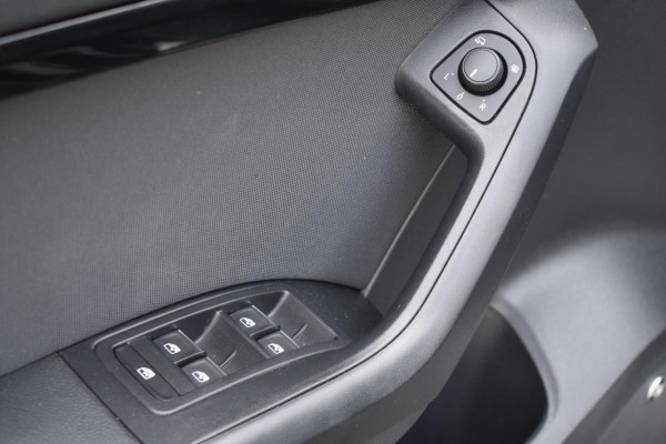 Seat Ateca 1.5 TSI FR | PANORAMADAK | VIRTUAL COCKPIT | DEALER ONDERHOUDEN | BEATS AUDIO | STOELVERWARMING | NAP