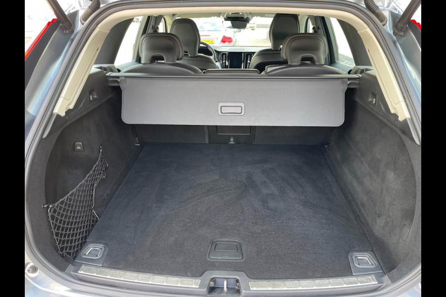 Volvo XC60 2.0 D4 190PK MOMENTUM-PRO 360'"CAMERA LEER NAVI LED XENON