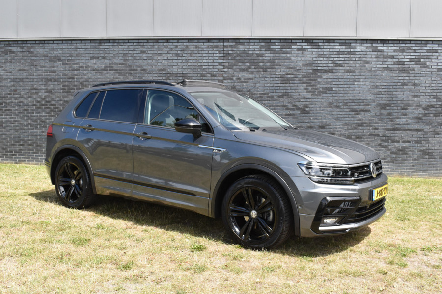 Volkswagen Tiguan 1.5 TSI ACT Highline Business R Trekhaak/Pano/Navi/R-line