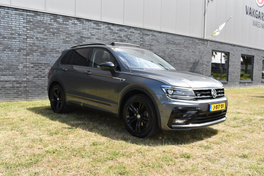 Volkswagen Tiguan 1.5 TSI ACT Highline Business R Trekhaak/Pano/Navi/R-line