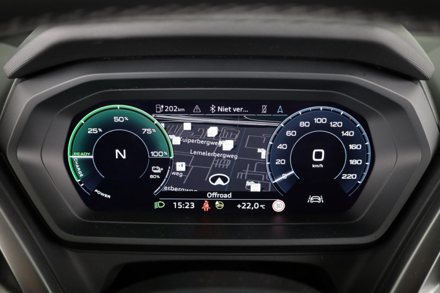 Audi Q4 e-tron 35 Launch edition Advanced 55 kWh 170pk | Navigatie | Matrix led koplampen | Sportstoelen | Stoelverwarming
