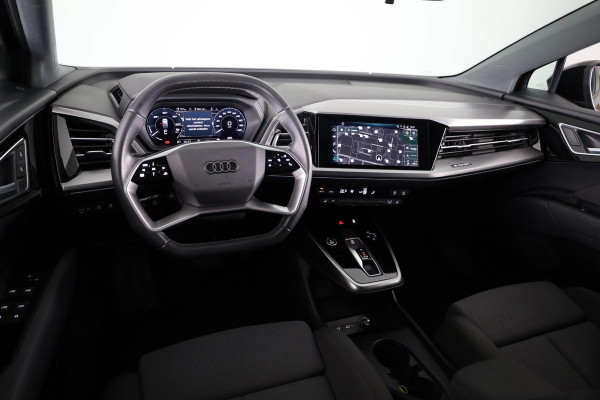 Audi Q4 e-tron 35 Launch edition Advanced 55 kWh 170pk | Navigatie | Matrix led koplampen | Sportstoelen | Stoelverwarming