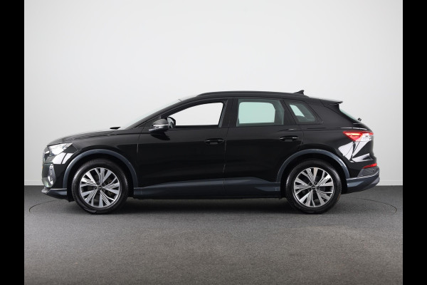 Audi Q4 e-tron 35 Launch edition Advanced 55 kWh 170pk | Navigatie | Matrix led koplampen | Sportstoelen | Stoelverwarming