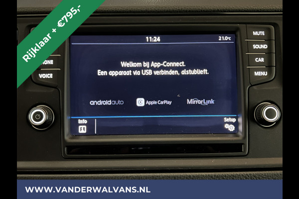 Volkswagen Crafter 2.0 TDI 140 pk L3H3 L2H2 Euro6 *Rijklaar Direct Rijden* Airco | Camera | Apple Carplay | Cruisecontrol Parkeersensoren, Android Auto, Chauffeursstoel, Bijrijdersbank, 3000kg trekvermogen, zilver