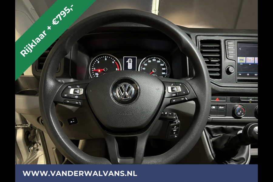 Volkswagen Crafter 2.0 TDI 140 pk L3H3 L2H2 Euro6 *Rijklaar Direct Rijden* Airco | Camera | Apple Carplay | Cruisecontrol Parkeersensoren, Android Auto, Chauffeursstoel, Bijrijdersbank, 3000kg trekvermogen, zilver