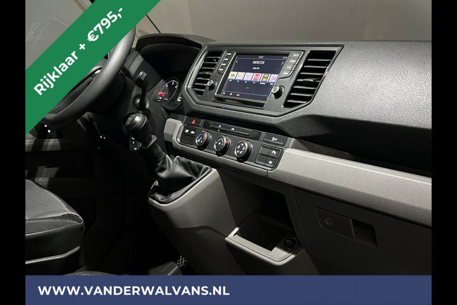 Volkswagen Crafter 2.0 TDI 140 pk L3H3 L2H2 Euro6 *Rijklaar Direct Rijden* Airco | Camera | Apple Carplay | Cruisecontrol Parkeersensoren, Android Auto, Chauffeursstoel, Bijrijdersbank, 3000kg trekvermogen, zilver